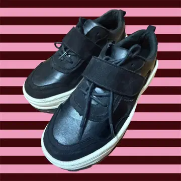 WEGO 블랙 통굽 스니커즈