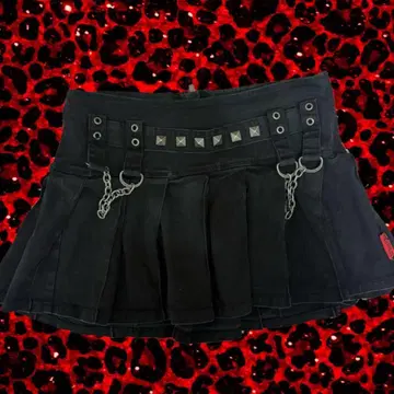 TRIPP NYC 플리츠 스커트 Y2K 고딕 펑크 스터드