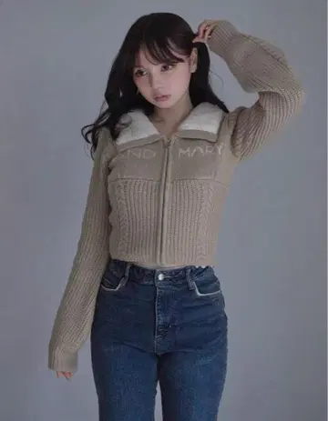 andmary mary 로고 집 탑스