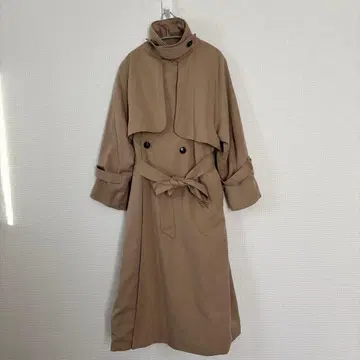 &.NOSTALGIA 베이지 트렌치코트 더블 브레스트