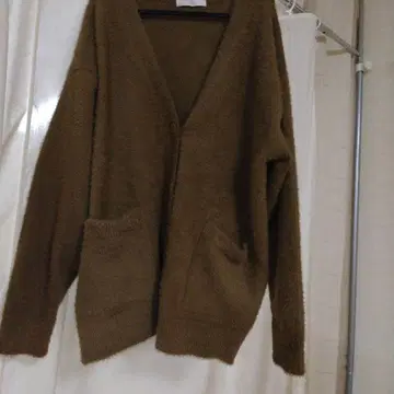 브라운 포근포근 가디건 버튼 포함