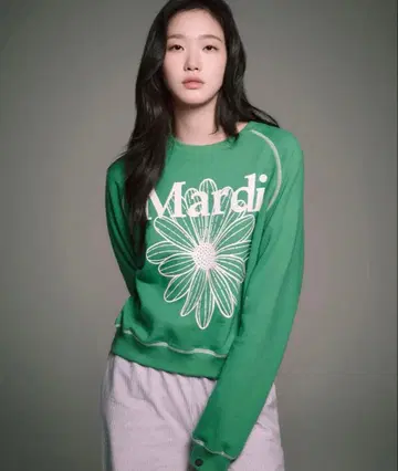 마르디메크르디*새상품 플라워 맨투맨