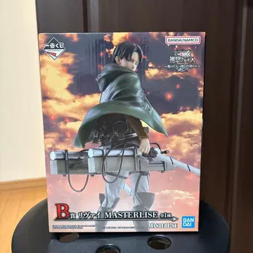 진격의 거인 리바이 MASTERLISE 피규어