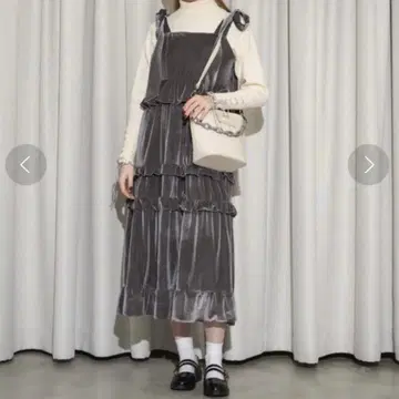 idem 벨로아 리본 티어드 원피스