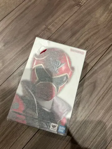 BANDAI S.H.Figuarts 진골조형 고카이 레드