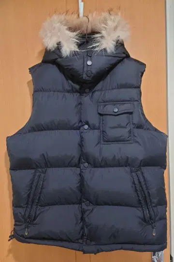 Right-on CAMP7 블랙 다운 베스트 퍼 후드 포함. L