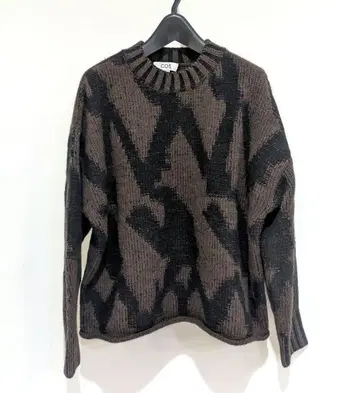 COS 코스 추상 울 자카드 스웨터 하운드투스 패턴 니트