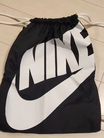 NIKE 냅색 13L