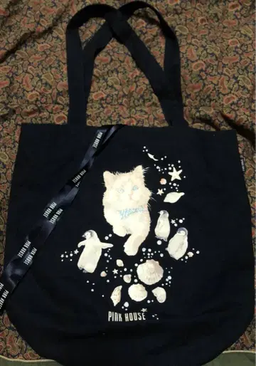 가격 인하 핑크하우스 잔물결과 고양이 백