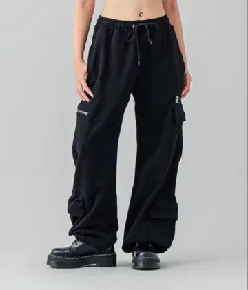 엑스걸 MULTI POCKET SWEAT