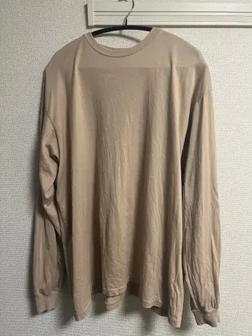 AURALEE 베이지 긴팔 티셔츠 사이즈 5
