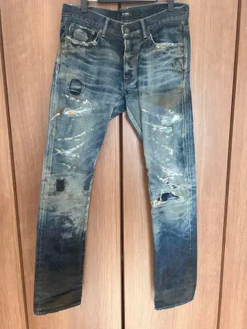 PLEIN 데미지 가공 스트레이트 데님 2 플레이