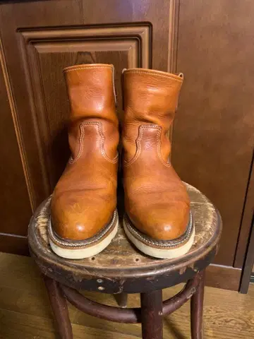 Thorogood 페코스 8EE