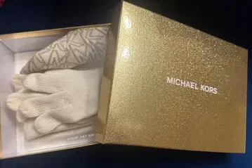 마이클코어스 니트 모자 장갑 세트