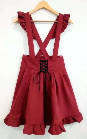 프릴 서스펜더 부착 스커트 와인