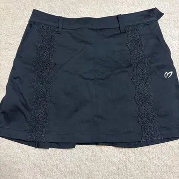 MASTER BUNNY EDITION 블랙스커트 사이즈 0