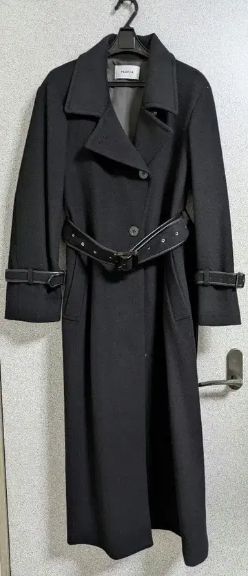 [FRAY I.D 새상품급] 울 혼방 롱 코트 블랙