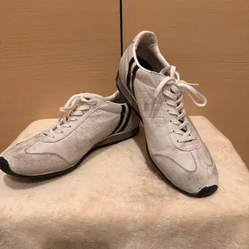 패트릭 스니커즈