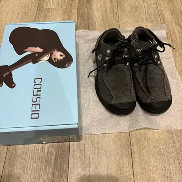 COYSEIO shoes gray 한국 코이세이오 그레이 스니커즈