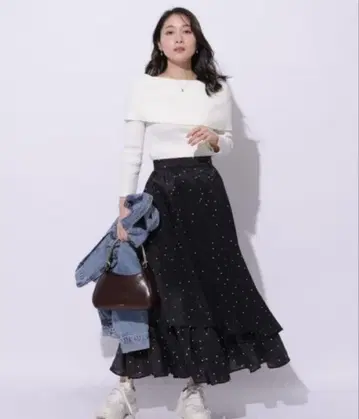 Apuweiser-riche 아지메 티어드 플리츠 도트 스커트