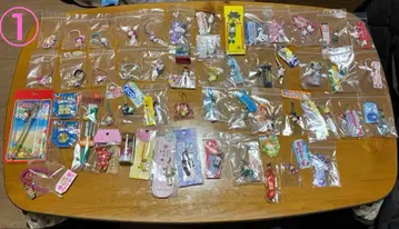 헬로키티 스트랩 세트 147개