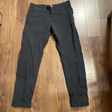 [ 새상품급 ] tilak Monk Pants 몽크 팬츠 M 사이즈