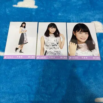 노기자카46 브로마이드 컴프 후카가와 마이 부등호