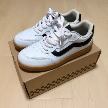 [내일 발송] VANS BRAVO V2740 GUM WHT/BLK/GUM