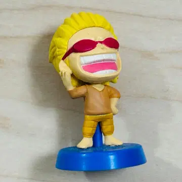 원피스 애니캐러 히어로즈 돈키호테 도플라밍고 유소기 어린이