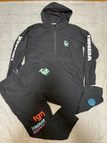 추첨 한정판! TANGRAM 나일론 셋업 L 사이즈