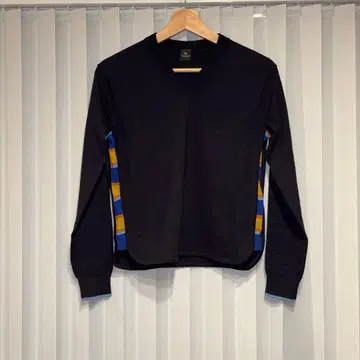 Paul Smith 네이비 V넥 니트