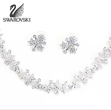 [ SWAROVSKI ] 스와로브스키 스타 모티브 목걸이 & 귀걸이 세트