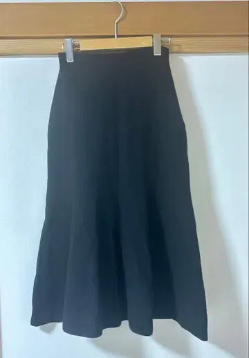 Mila Owen 미라 오웬 빌드 머메이드 니트 스커트 여성용