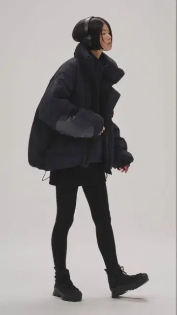 택 포함 투데이풀 Monster Down Jacket 36