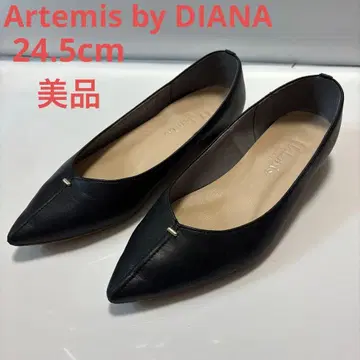새상품급 아르테미스 바이 다이애나 스틸레토 펌프스 24.5cm 블랙