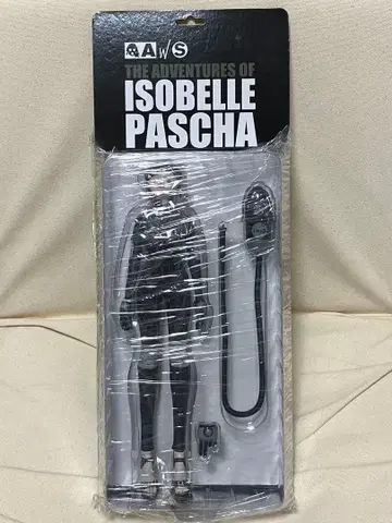 ThreeA DARKSIDE OF HER MOON PASCHA