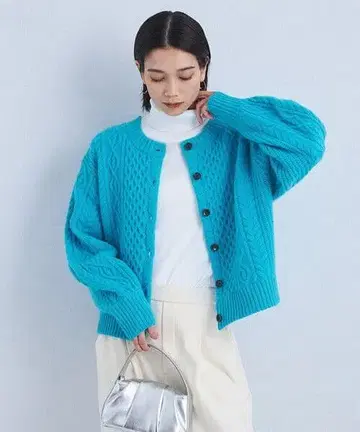 유나이티드 애로우즈 울 100% 니트