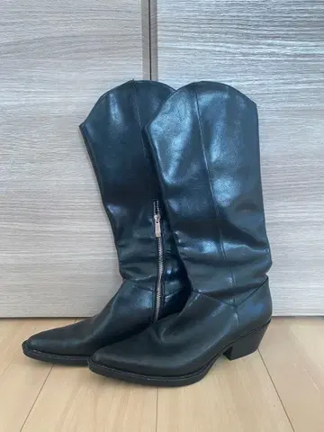 ZARA 블랙 웨스턴 부츠