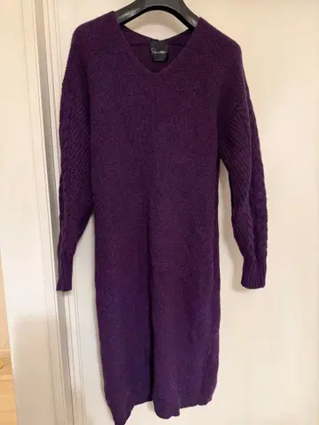 어반 리서치 ROSSO 퍼플 V넥 울 알파카 혼방 니트 원피스