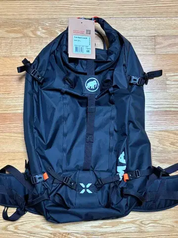 마무트 MAMMUT Trion Nordwand 블랙 28L 백팩