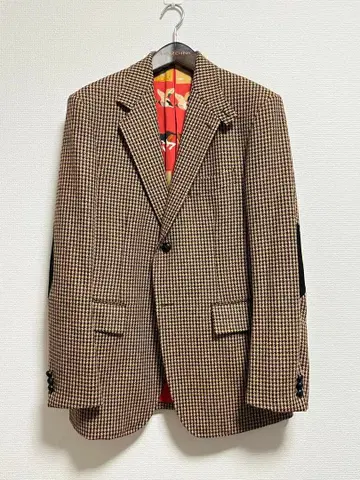 THE GENTLEMAN IN THE PARLOUR 트위드 자켓