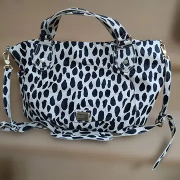 마크제이콥스 토트 숄더 대용량