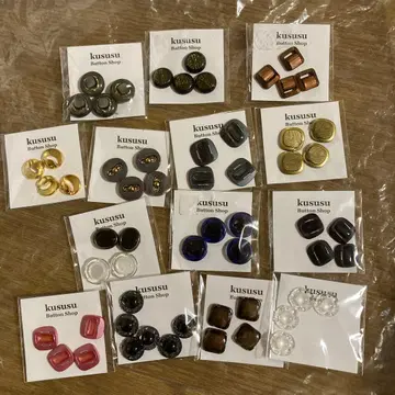 핸드메이드 액세서리 앤티크 버튼 뒷면 컷 있음