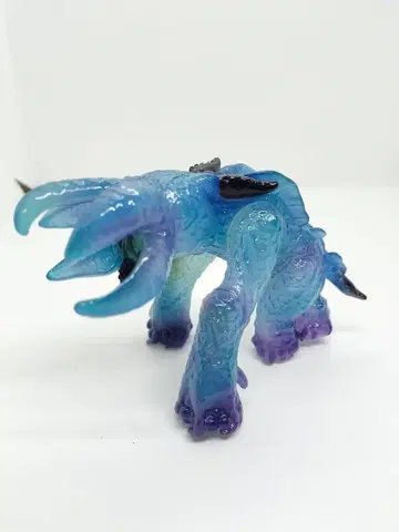 울트라맨 소프트 비닐 레비라 리페인트