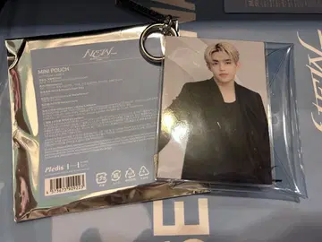 SEVENTEEN NEW 에스크 파우치