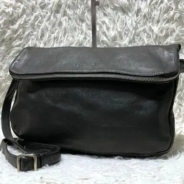 agnes b. 램 가죽 숄더백 천연 가죽 체크 안감 블랙