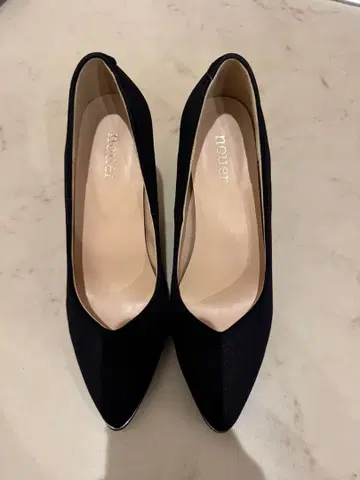 notter 블랙 스틸레토 하이힐