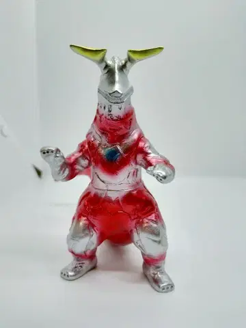 울트라맨 소프트 비닐 엘레킹 재도색