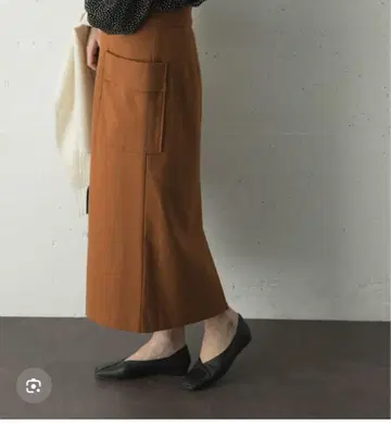 내일 발송 가능 아웃 포켓 타이트 스커트