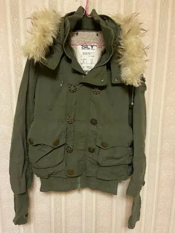 SLY 올리브 그린 모즈 코트 클리닝 완료